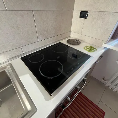 Casa Vacanze La Primula Apartamento *